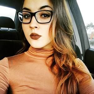 Meet your Posher, Kelsey